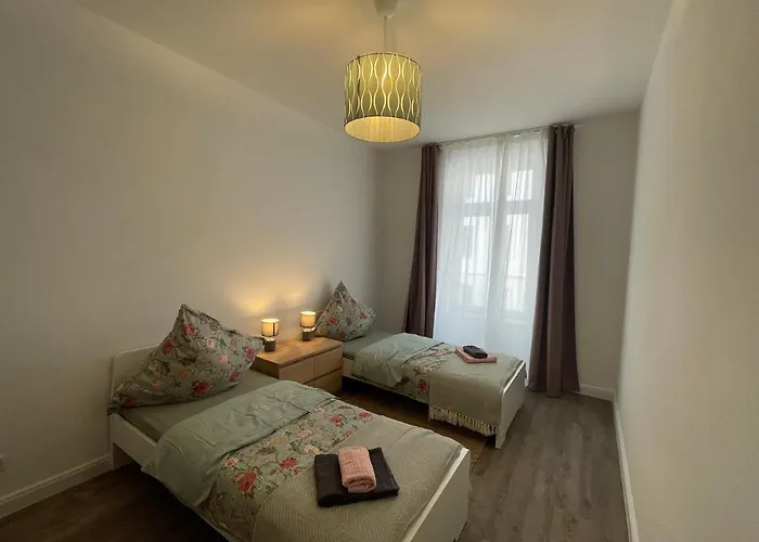 * Luisengruen * Magenta Tv Netflix 1gb/s Internet Wlan/wifi Waschmaschine * 开姆尼茨